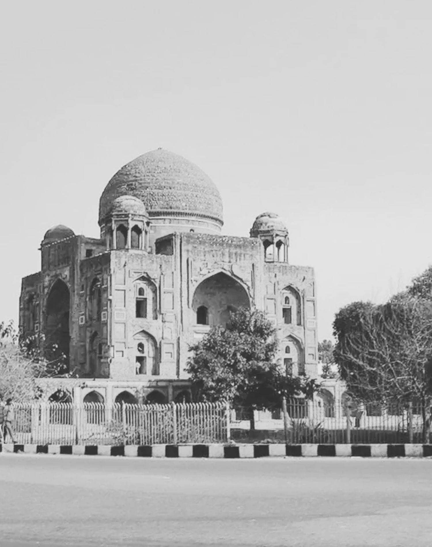 Tomb of Abdul Rahim Khan-I-khana